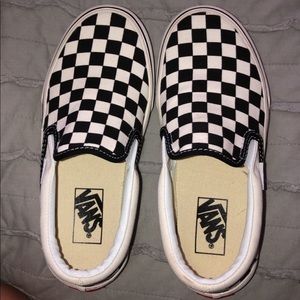 Women’s Vans Size 7 Never Worn!!